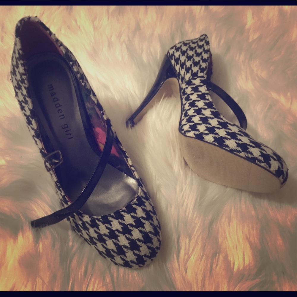 Madden Girl Houndstooth heels SZ 7.5